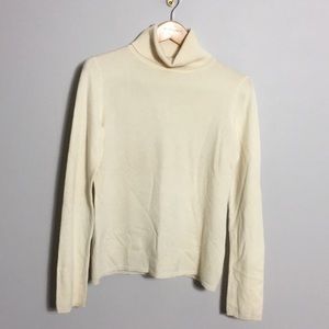 Theory cashmere turtleneck